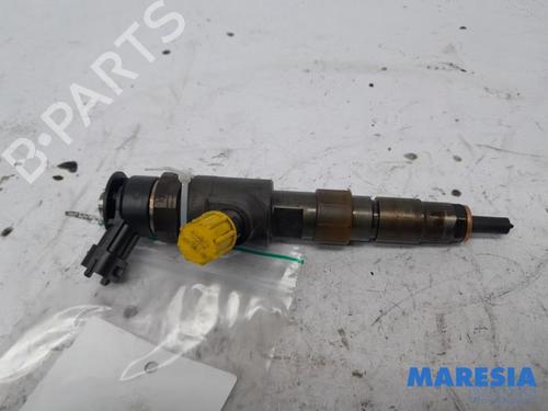 Inyector CITROËN JUMPY II Van 1.6 HDi 90 8V (90 hp) 31513865