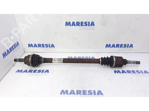 Used Right front driveshaft PEUGEOT 207 CC (WD_) 1.6 16V (120 hp) 31531395