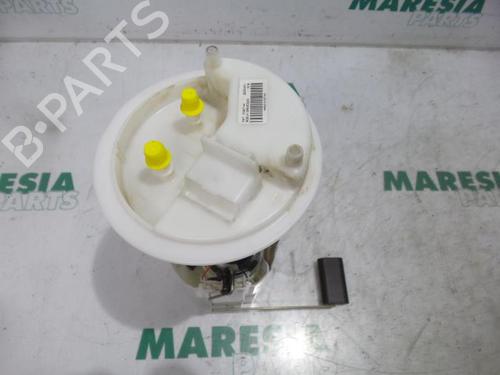 Used Fuel pump FIAT DOBLO Bus (263_) 1.3 D Multijet (263AXC1A) (90 hp) 31513080