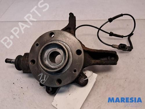 Used Right front steering knuckle PEUGEOT 3008 I MPV (0U_) 1.6 VTi (120 hp) 31390454