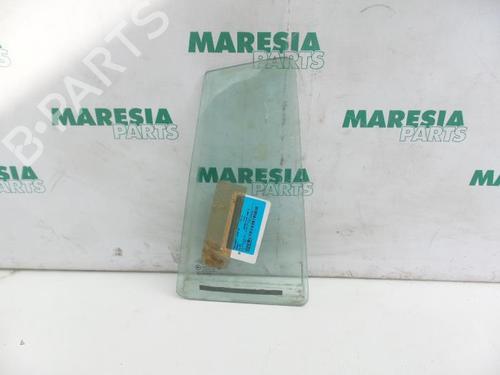 front-right-quarter-glass-renault-koleos-i-hy_-2008-31503438 main image