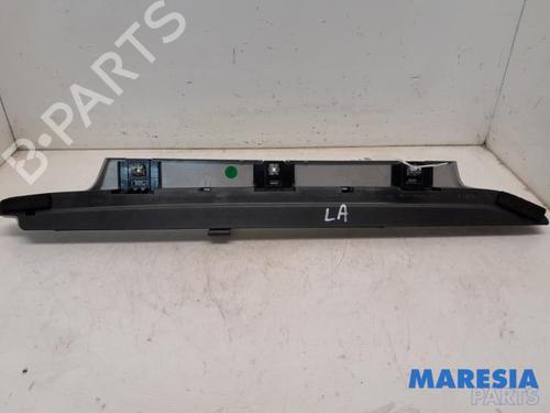 Andre PEUGEOT PARTNER Tepee 1.6 VTi | BP31436573O1