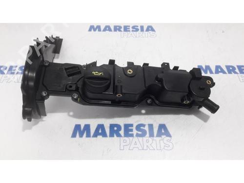Used Valve cover Valve cover CITROËN C4 Grand Picasso II (DA_, DE_) 1.6 HDi / BlueHDi 115 (115 hp) 31400243 31400243