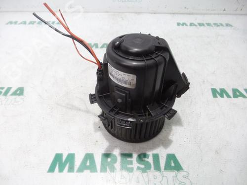 Used Heater blower motor CITROËN C5 III (RD_) 2.0 16V (RDRFJC, RDRFJF) (140 hp) 31464722