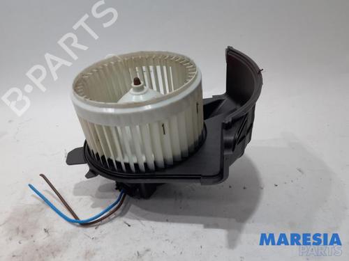 Used Heater blower motor RENAULT MASTER III Van (FV) 2.3 dCi 180 FWD (FV04, FV07) (179 hp) 31522767