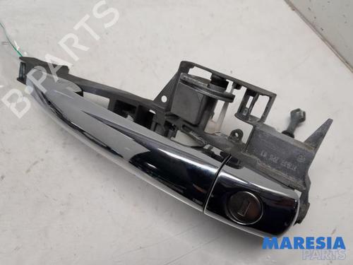 front-left-exterior-door-handle-peugeot-3008-i-mpv-0u_-2009-2010-2011-2012-2013-2014-2015-2016-2017-31533544 main image
