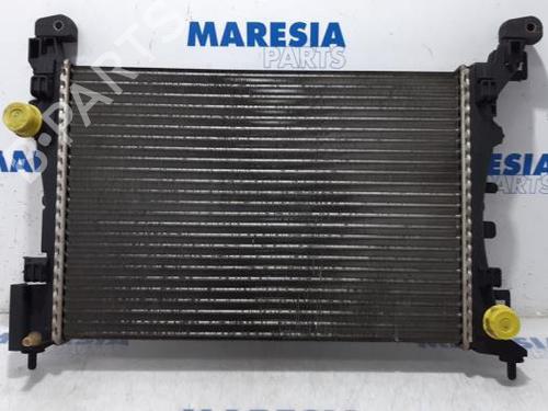 Used Water radiator FIAT PUNTO EVO (199_) 1.4 (199AXB1A) (77 hp) 31475186