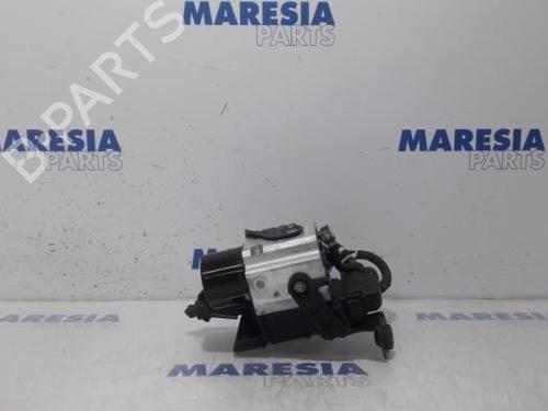 Used ABS pump FIAT CROMA (194_) 2.2 16V (147 hp) 31409508