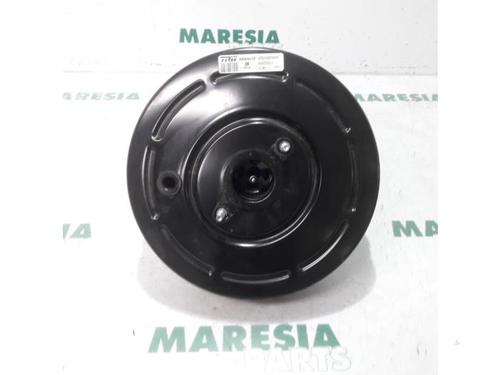 Used Servo brake RENAULT TRAFIC III Van (FG_) 1.6 dCi 90 (FGME) (90 hp) 31402966