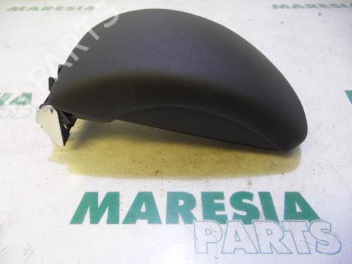 Used Armrest / Center console CITROËN C4 II (NC_) 1.6 VTi 120 (NC5FS0, NC5FS9) (120 hp) 31480241