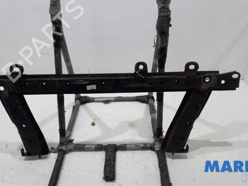 Used Crossmember RENAULT CLIO IV Grandtour (KH_) 0.9 TCe 90 (90 hp) 31519619