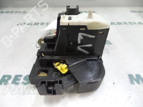 electronic-module-renault-clio-ii-bb_-cb_-1998-1999-2000-2001-2002-2003-2004-2005-2006-2007-2008-2009-2010-2011-2012-2013-2014-2015-2016-31520943 main image