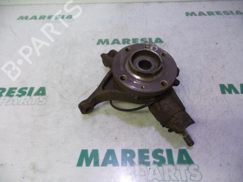 Used Right front steering knuckle PEUGEOT 307 SW (3H) 2.0 16V (136 hp) 31465361
