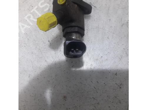 Injector CITROËN C4 Grand Picasso I (UA_) 2.0 HDi 138 | BP31488011M100