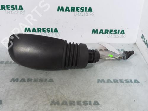 right-mirror-fiat-punto-188_-1999-2000-2001-2002-2003-2004-2005-2006-2007-2008-2009-2010-2011-2012-31421159 main image