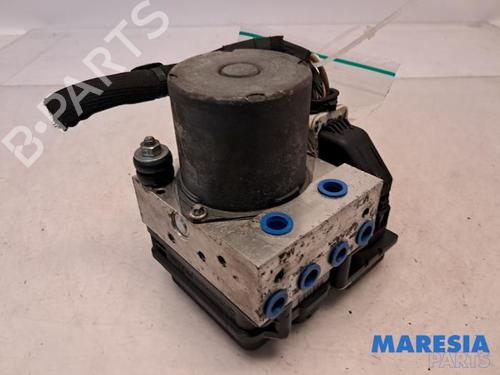 Used ABS pump CITROËN C5 III Break (RW_) 1.6 THP 155 (156 hp) 31485415