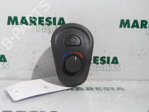 Used Climate control RENAULT ESPACE III (JE0_) 2.0 (JE0A) (114 hp) 31422854