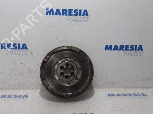 Used Flywheel PEUGEOT 5008 (0U_, 0E_) 1.6 16V (156 hp) 31458059