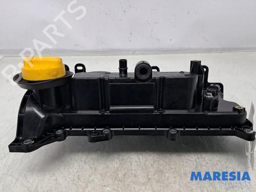 Used Valve cover RENAULT CLIO V (B7_) 1.0 TCe 100 (B7MT) (101 hp) 32011965