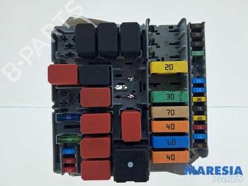 Used Fuse box FIAT 500 (312_) 1.2 (312AXA1A) (69 hp) 32351326