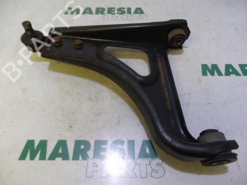 left-front-suspension-arm-renault-twingo-i-c06_-1993-1994-1995-1996-1997-1998-1999-2000-2001-2002-2003-2004-2005-2006-2007-2008-2009-2010-2011-2012-31479828 main image