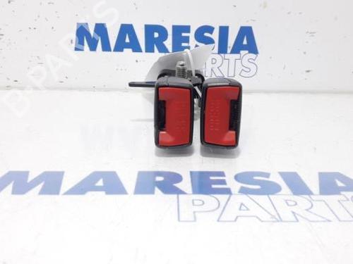 Engate do cinto RENAULT KOLEOS I (HY_) 2.5 (HY0C, HY0N) (171 hp) 31532958