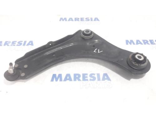 Used Left front suspension arm Left front suspension arm RENAULT MEGANE III Grandtour (KZ0/1) 2.0 TCe (KZ0K, KZ1T) (180 hp) 31398452 31398452