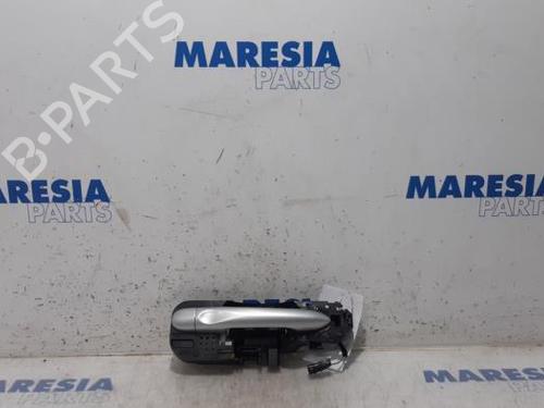 Used Front right exterior door handle RENAULT MEGANE III Hatchback (BZ0/1_, B3_) 1.5 dCi (106 hp) 31497344