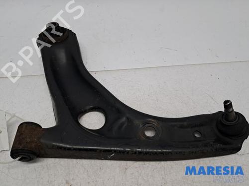 Used Left front suspension arm PEUGEOT 107 (PM_, PN_) 1.0 (68 hp) 31516021