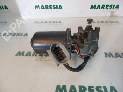 Used Front wiper motor RENAULT ESPACE III (JE0_) 2.0 16V (JE0N, JE0L, JE02) (140 hp) 31508594