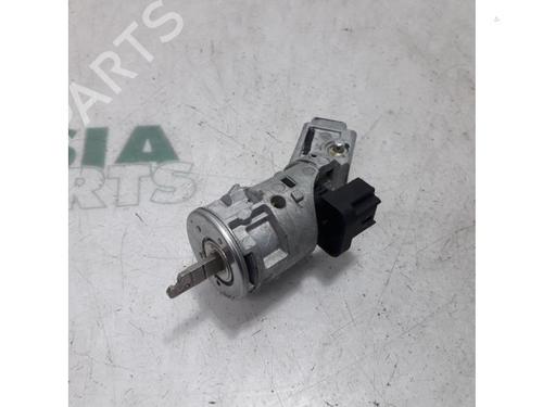 Used Ignition barrel PEUGEOT PARTNER Tepee 1.6 VTi (109 hp) 31530249