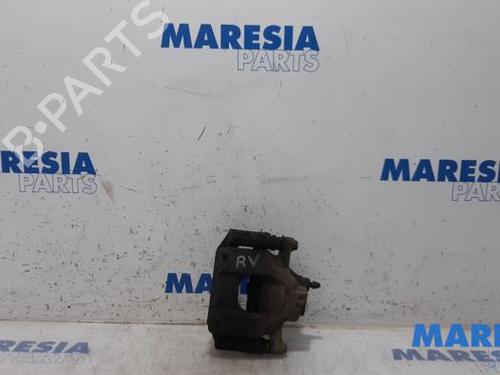 Used Right front brake caliper Right front brake caliper PEUGEOT 107 (PM_, PN_) 1.0 (68 hp) 35820764 35820764