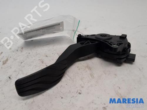 Pedal RENAULT KADJAR (HA_, HL_) 1.6 TCe 165 (HLMH) (163 hp) 31431085