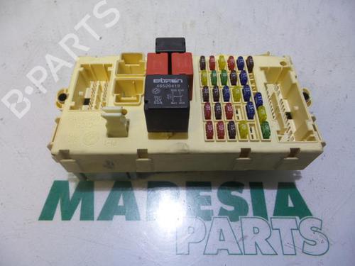 Used Fuse box Fuse box FIAT PUNTO (188_) 1.2 16V 80 (188.233, .235, .253, .255, .333, .353, .639,... (80 hp) 31534595 31534595