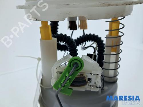 Fuel pump RENAULT CAPTUR I (J5_, H5_) 1.2 TCe 120 | BP39449671M76 - Image 4