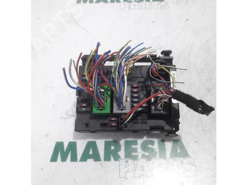 Used Fuse box PEUGEOT 307 (3A/C) 1.6 16V (109 hp) 31415214