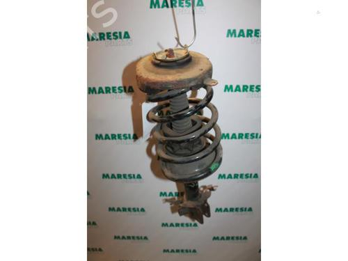 Used Left front shock absorber RENAULT MEGANE II (BM0/1_, CM0/1_) 1.6 16V (BM0C, CM0C) (113 hp) 31433963