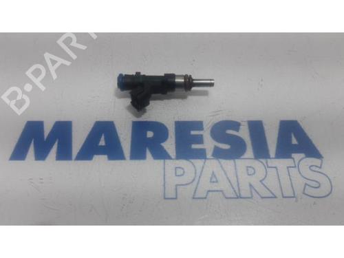 spreder-dyse-renault-captur-i-j5_-h5_-2013-31509265 main image