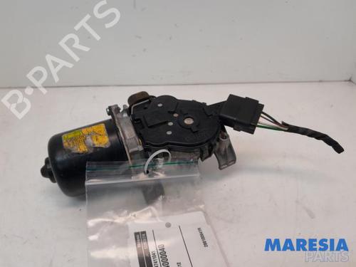 Used Front wiper motor Front wiper motor RENAULT MEGANE III Grandtour (KZ0/1) 1.2 TCe (KZ2B, KZ11) (116 hp) 31445943 31445943