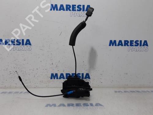 Used Electronic module RENAULT MEGANE III Grandtour (KZ0/1) 1.5 dCi (KZ09, KZ0D, KZ1G, KZ29, KZ14, KZ1W, KZ10, KZ1F,... (110 hp) 31460607