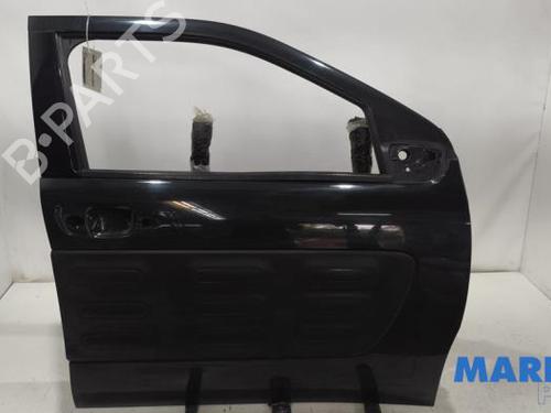 Used Right front door Right front door 37034453 37034453