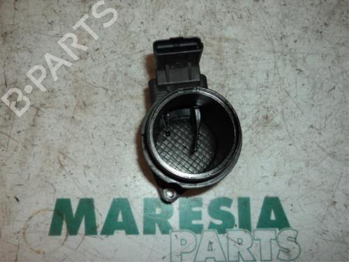Mass air flow sensor PEUGEOT 307 (3A/C) 1.4 HDi | BP31438767M95 - Image 2