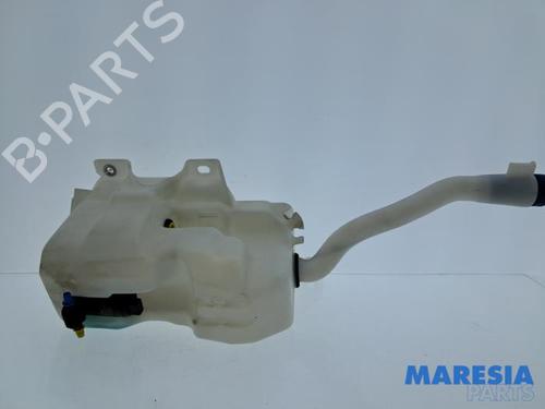 Used Windscreen washer tank Windscreen washer tank 37241674 37241674