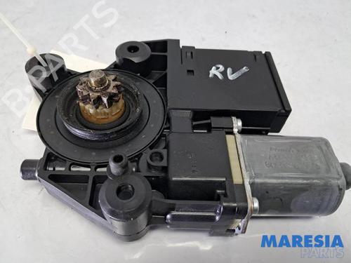 Used Electronic module Electronic module RENAULT MEGANE III Grandtour (KZ0/1) 1.4 TCe (KZ0F, KZ1V) (130 hp) 31440188 31440188