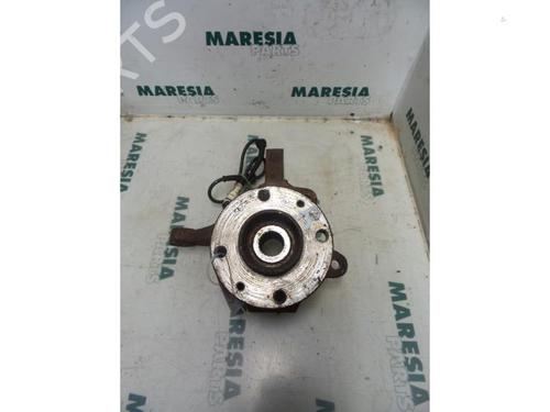 right-front-steering-knuckle-renault-kangoo-express-fc01_-1997-31493391 main image