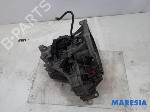 Used Gearbox RENAULT SCÉNIC III (JZ0/1_) 1.4 16V (JZ0F, JZ1V) (131 hp) 31385575