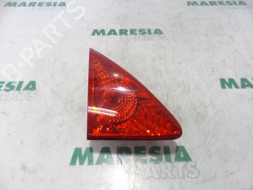 left-taillight-peugeot-3008-i-mpv-0u_-2009-2010-2011-2012-2013-2014-2015-2016-2017-31520990 main image