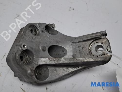 Used Gearbox mount Gearbox mount 39449656 39449656