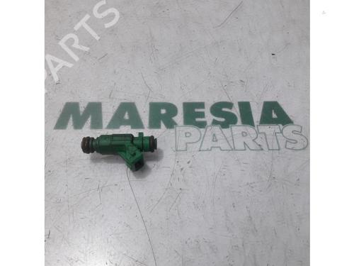 injector-peugeot-206-hatchback-2ac-1998-1999-2000-2001-2002-2003-2004-2005-2006-2007-2008-2009-2010-2011-2012-31393560 main image