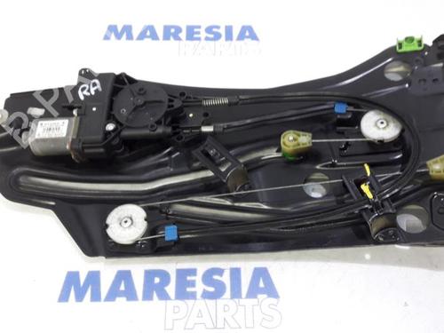 Used Rear right window mechanism PEUGEOT 308 CC (4B_) 2.0 HDi (140 hp) 31414802